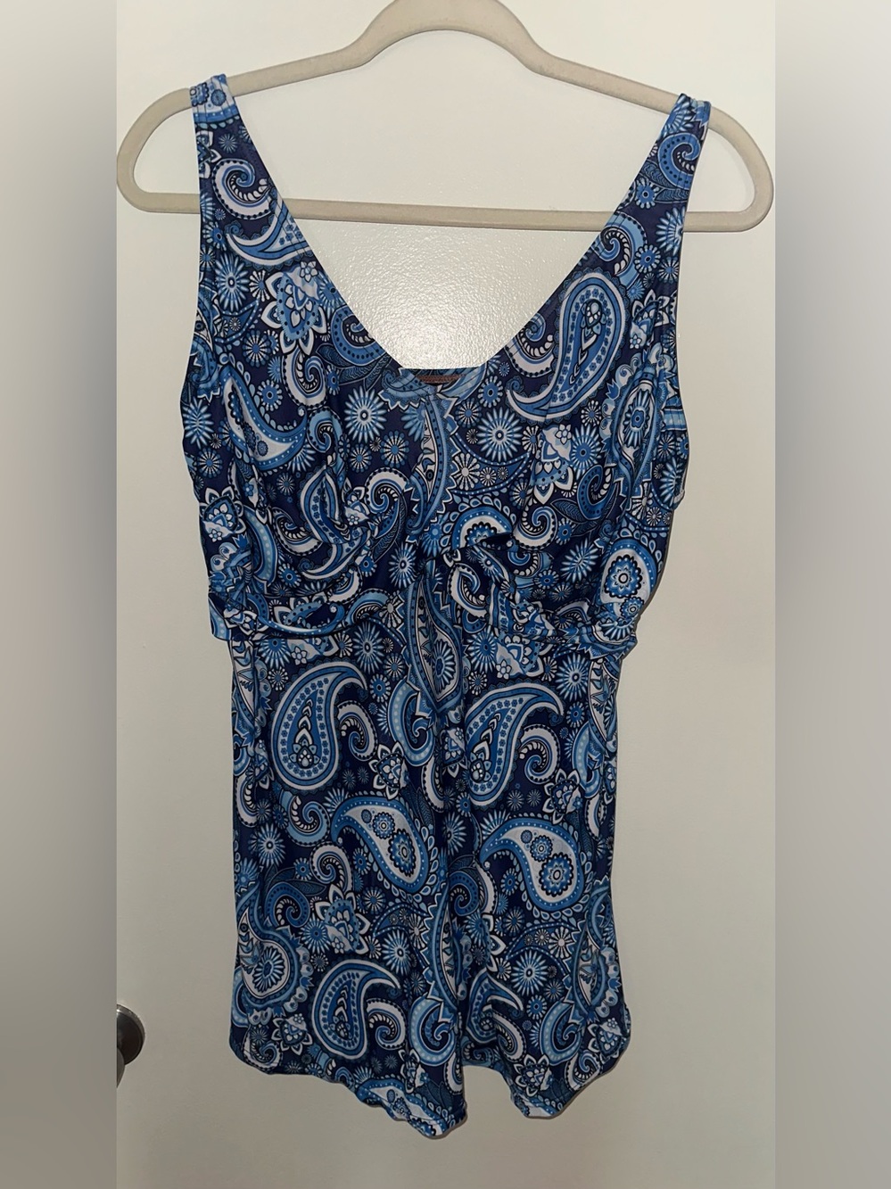 UNKNOWN BRAND Women's Blue Paisley Camisole Tank Top